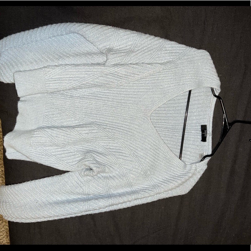 NWOT TAHARI Light-blue sweater